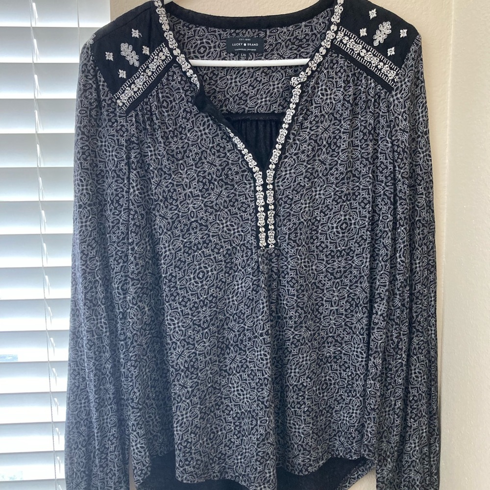 Lucky Brand long sleeve top